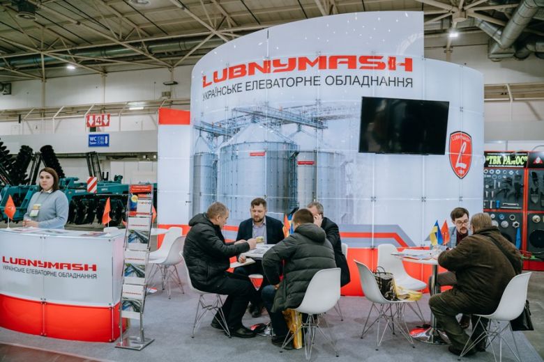 Представители завода завода «ЛУБНЫМАШ» пообщались со своими давними и новыми клиентами