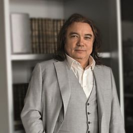 Сергей Дмитриевич Тарасов