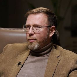 Антон Яковенко