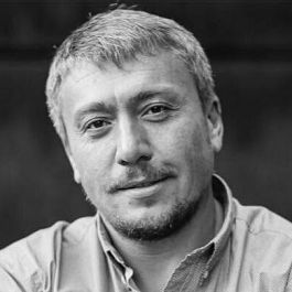Руслан Урдзік