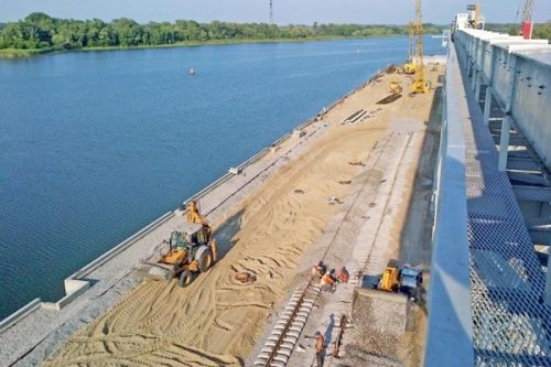 Строительство Светловодского речного терминала