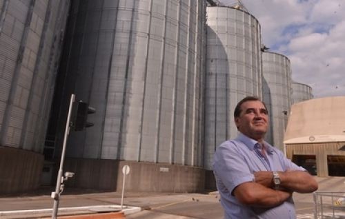 Директор «Укрэлеваторпрома» Иван Буценко , г. Одесса, Владелец: Alfred C. Toepfer International (Нидерланды), DEG (Германия)