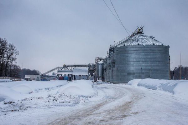 Зимние пейзажи элеватора Агродар-Бар группы Агропросперис — Elevatorist.com