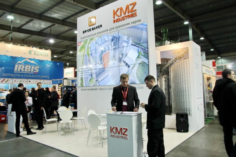 Стенд завода KMZ Industries