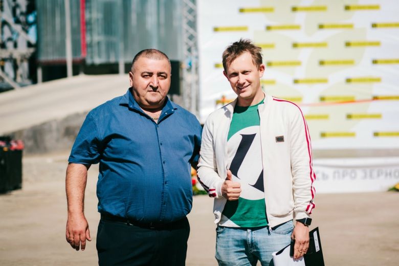 Собственник Alebor Group Алексей Кустов (справа)