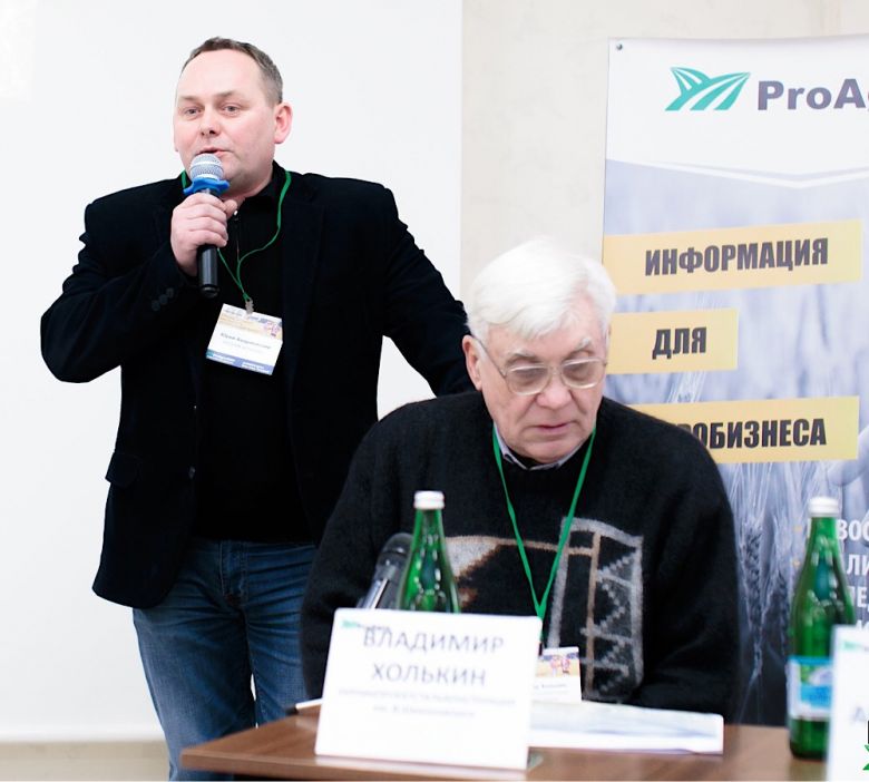Директор «Креатив-Агромаш» Юрий Андриевский во время доклада