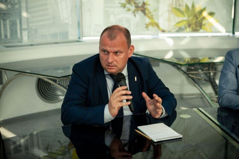 Денис Фомичев, начальник службы безопасности Grainpower рассказал об участниках рынка, которые ведут нечестный зерновой бизнес