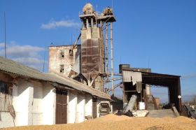 Ніжинський комбінат хлібопродуктів