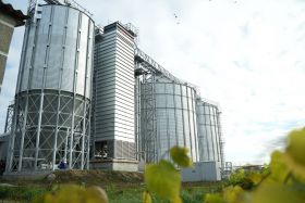 Зерносушильний комплекс ТОВ «Україна-Баїв» Зерносушильний комплекс ТОВ «Україна-Баїв»