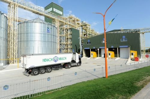 Новый Зеленодольский терминал НИБУЛОНа принял первое зерно нового урожая