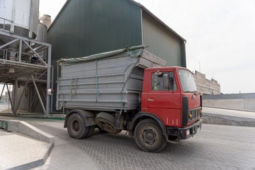 Тарифи на автоперевезення зерна відновилися до рівня 2019/20 МР — аналітики