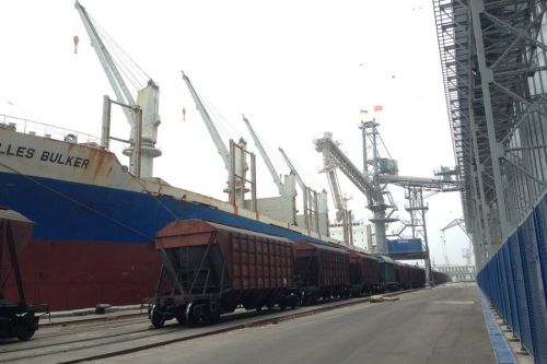 Розширити зернову угоду та додати до неї Миколаївський порт хочуть в МІУ