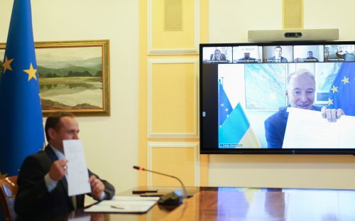Мінрозвитку громад та територій України та Єврокомісія домовились про продовження Угоди про лібералізацію вантажних перевезень