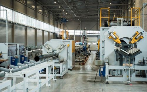 «Планета Пластик» запустила перший в Україні завод з виробництва поліетиленових труб, що працює на сонячній енергії