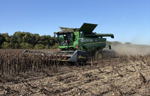 Агрейн завершили жнива соняшнику