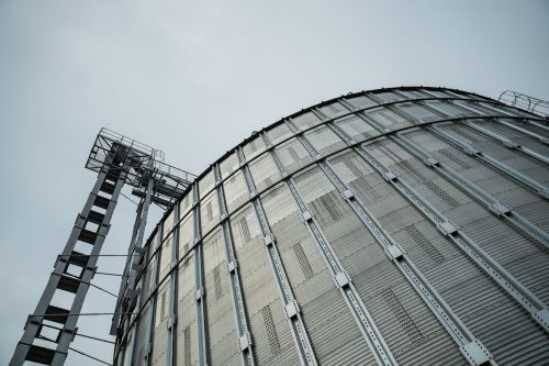 Логістам легше працювати з маршрутним елеватором, ніж з повагонкою