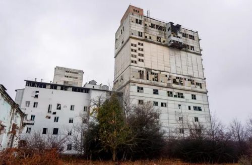 Завод «Київкомбікорм» в історичній частині Києва виставили на аукціон