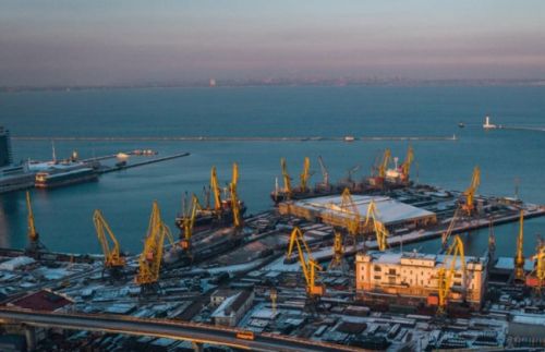 Митні процедури та заходи безпеки в портах