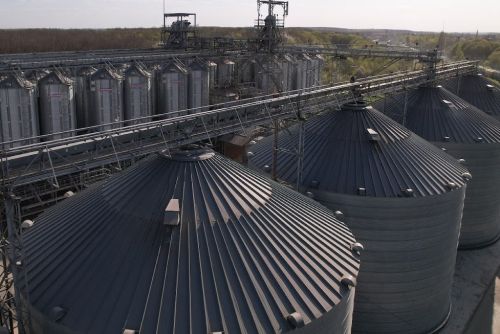 Елеватор «Агродар-Бар» з групи компаній «Агропросперіс»