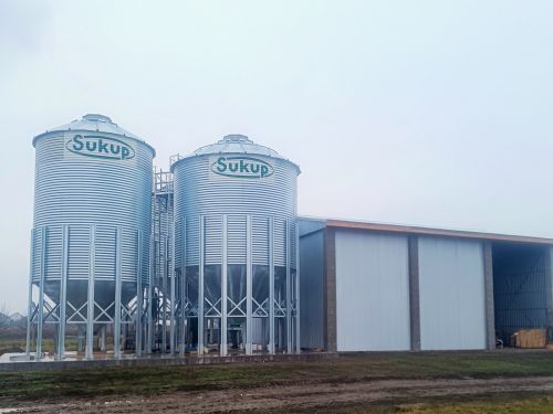Хоперні силоси Sukup на птахівничому господарстві у Закарпатській області