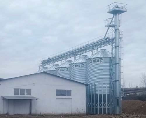 Силоси Sukup від компанії «Зерновий Дім» на птахівничому господарстві в Закарпатській області