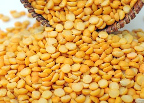 Колотий жовтий український горох для експорту в Китай