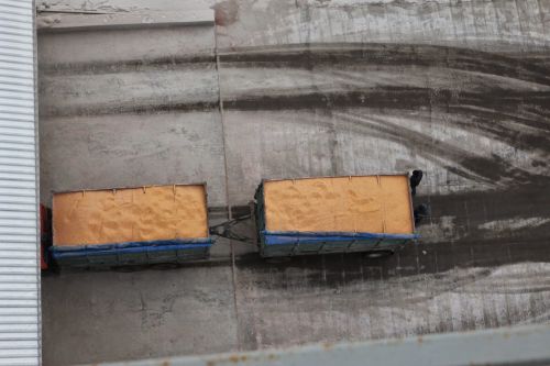 Зерно у вантажівці