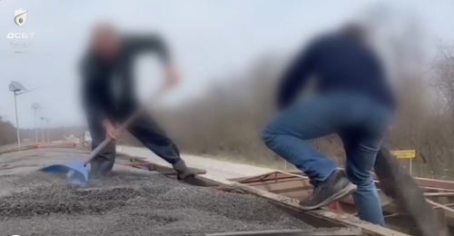 Вантажівка з перевищенням габаритно-вагових норм на Кіровоградщині