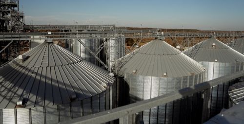 Елеватор агрокомпанії в Україні