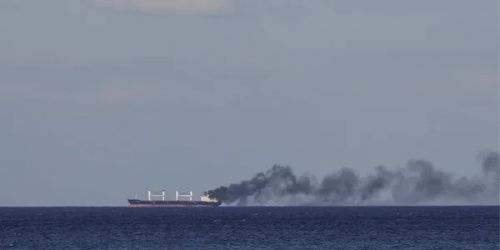 Судно у Чорному морі після російської атаки