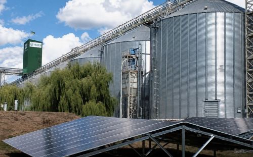 Сонячні панелі на елеваторному комплексі «НІБУЛОНу»