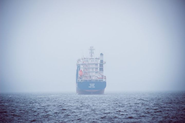 Покупців на викрадене українське зерно немає, судна рф дрейфують в морі. Фото ілюстративне