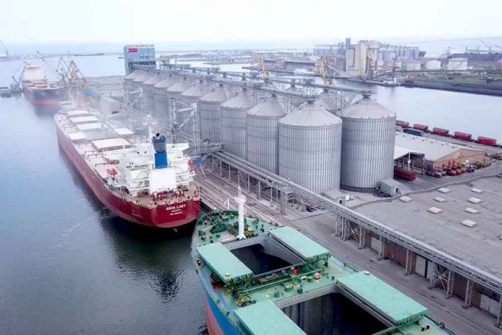 В румунському порту Констанца за три місяці війни обробили 242 тис. т українського зерна 
