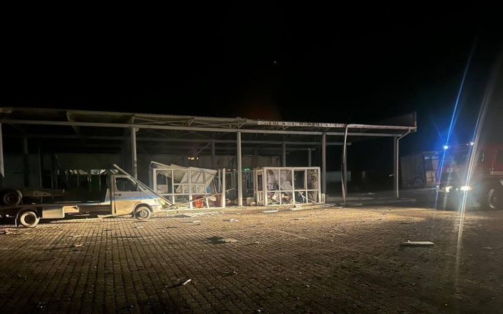 Росія атакувала інфраструктуру поромного комплексу «Орлівка»