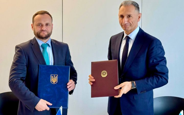 Олексій Кулеба та Рашад Набієв на Саміті Міжнародного транспортного форуму в Лейпцигу
