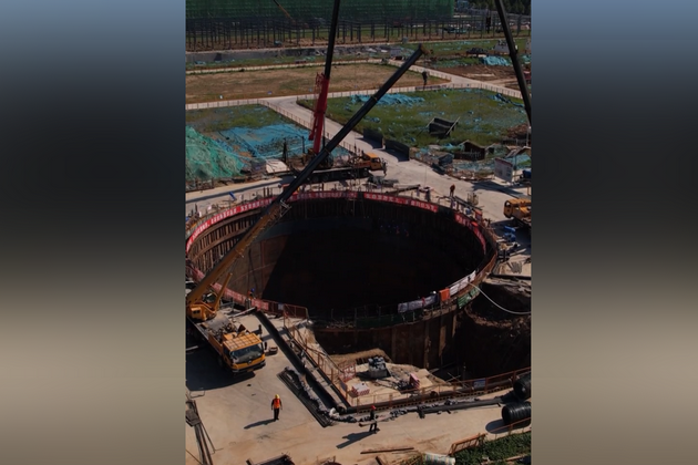 Будівництво сучасного підземного зерносховища. Джерело https://www.douyin.com/video/7146478860597480717