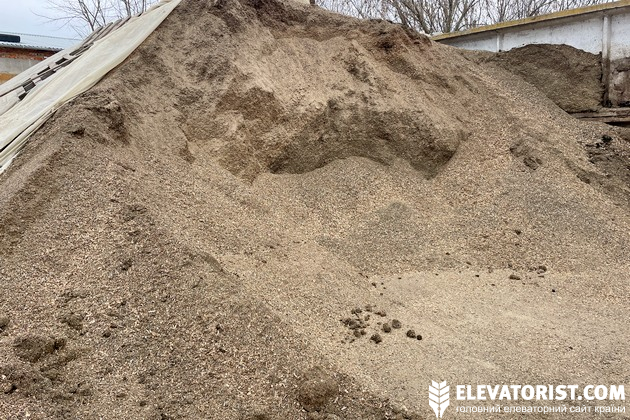 Зернові відходи, які йдуть на сушіння зерна