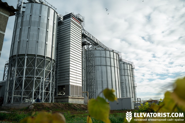 Зерносушильний комплекс ТЗОВ "Україна-Баїв"