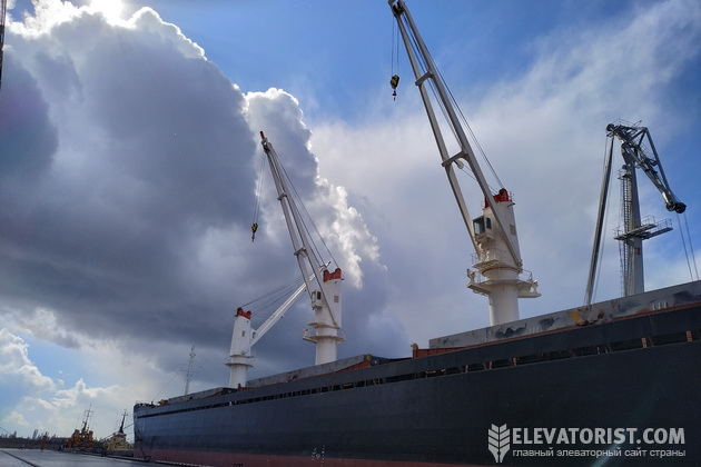 Блокування українських портів створює величезну проблему для експорту зерна з України