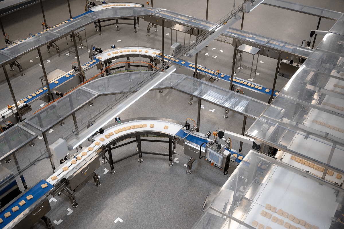 Виробництво вермішелі на фабриці Nestlé. Фото:Європейська правда