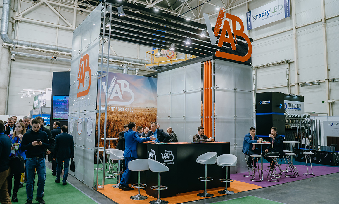 Команда «Вариант Агро Строй» на  выставке «Зерновые Технологии»